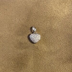 White gold 18k Heart Pendant